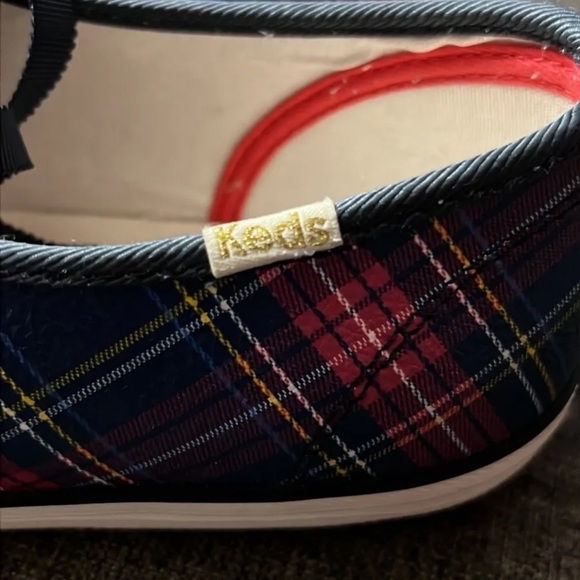 Keds Women’s Size 9 Plaid Leather Sneakers with Dream Foam Interior Cushion - Picture 10 of 13